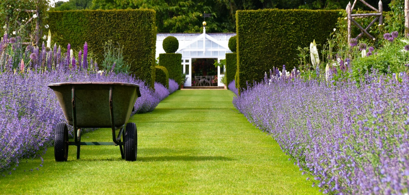 Gartenpflege
